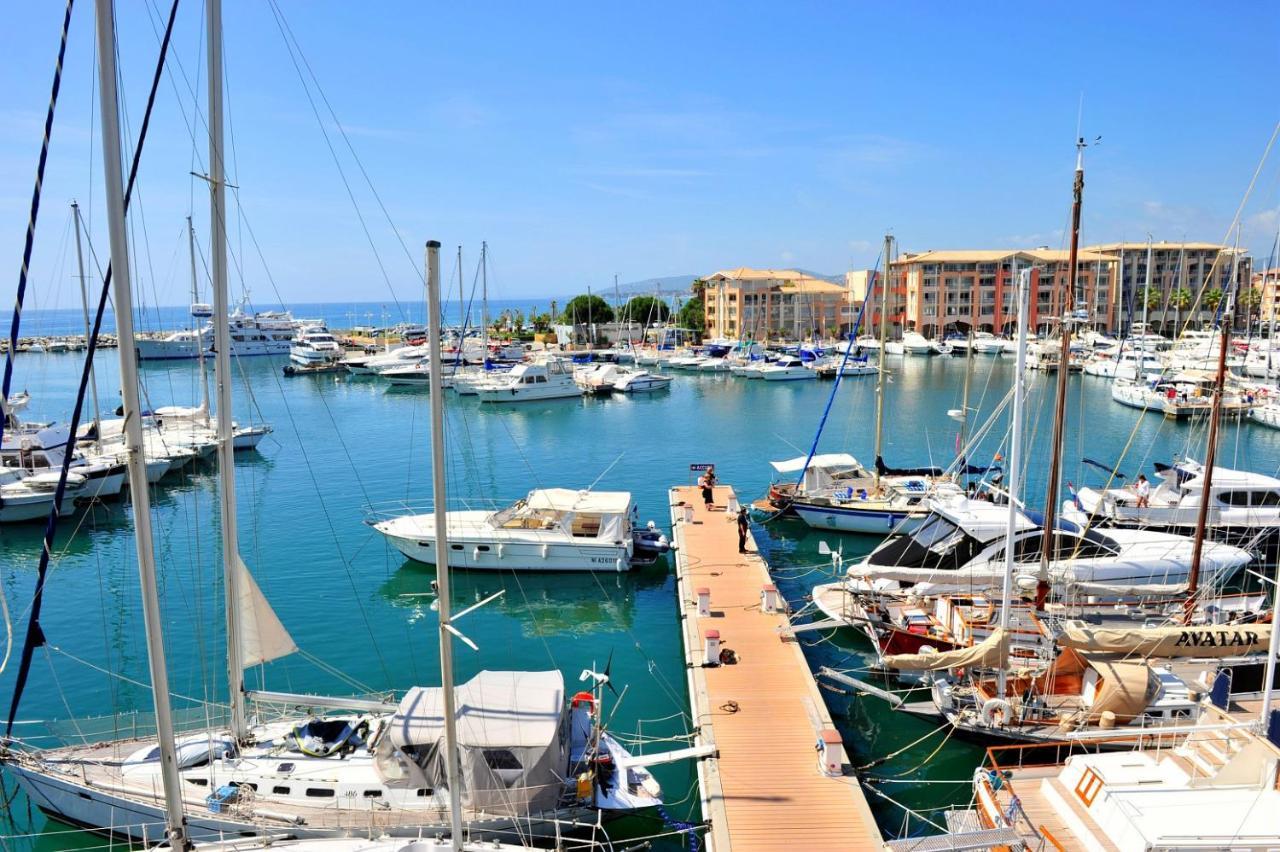 Hotel Mileade Mediterranee - Port-Frejus Exterior photo