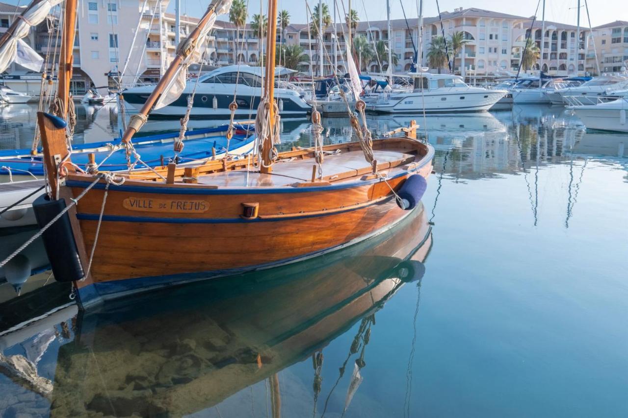 Hotel Mileade Mediterranee - Port-Frejus Exterior photo