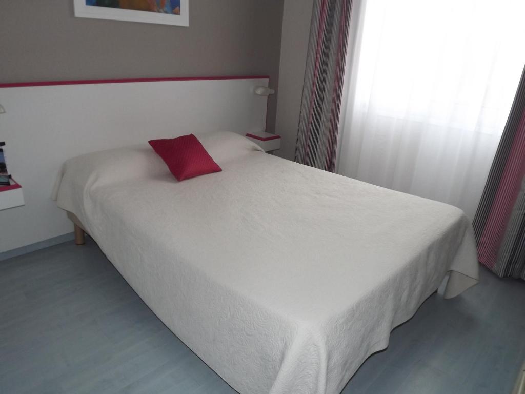 Hotel Mileade Mediterranee - Port-Frejus Room photo