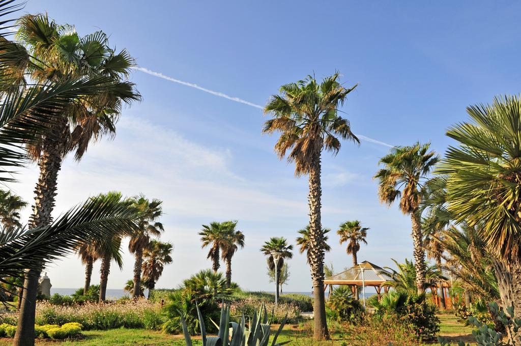 Hotel Mileade Mediterranee - Port-Frejus Exterior photo