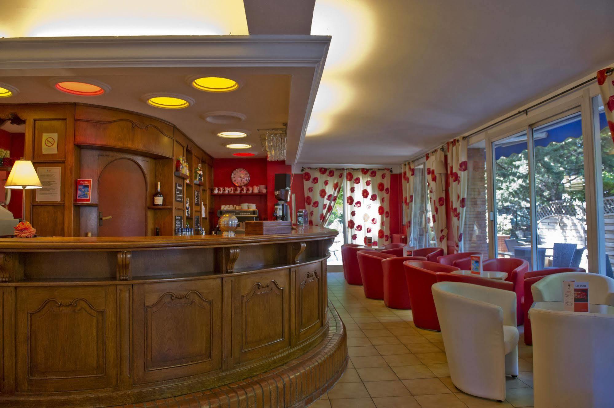 Hotel Mileade Mediterranee - Port-Frejus Exterior photo